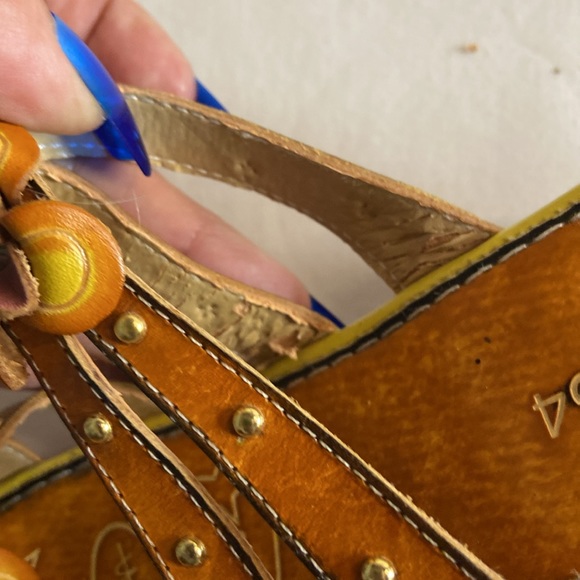 EUC Bamboo 54 wedge Sandals leather floral straps - Picture 10 of 10